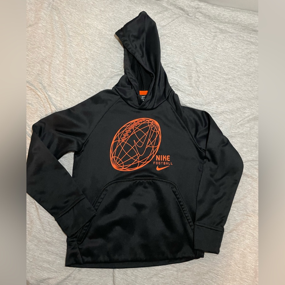 Nike boys hooded sweatshirt size small